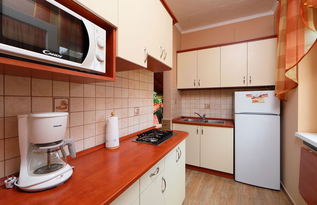 2 bedroom House in Balatonkeresztúr with garden and terrace - Photo 5