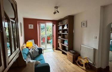 Mellow Cottage just a short walk to the beach - Foto 33