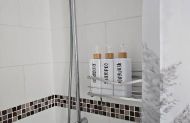 Warburg, FeWo "Sweet Home" 2,5 Zi- EG-separater Eingang - Parkplatz - Terasse- komfortabel,renoviert - Foto 8