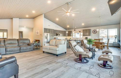 Waterfront Lake of the Ozarks Home with Private Dock - Foto 6