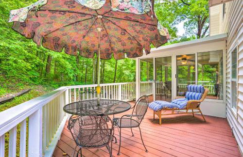 Secluded Chattanooga Getaway w/ Deck + Yard! - Foto 2