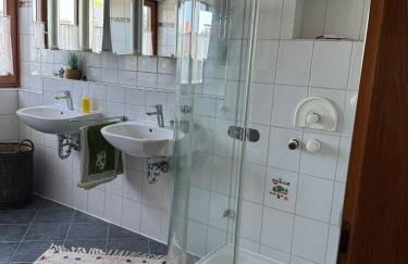 Möblierte 2-Zimmer-Dachwohnung - Foto 8