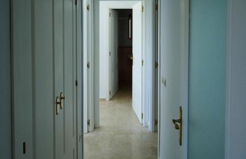 Vista al Mar con Terraza - Costa Ballena Apartamento primera linea de playa - Photo 8