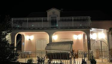 Vila Zagora - Photo 4