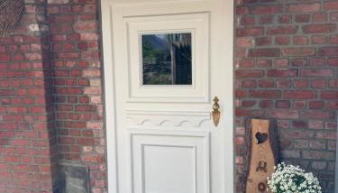 Oolt Huus No 2 I exklusives Wohnen im denkmalgeschützten Reetdachhaus - Foto 2