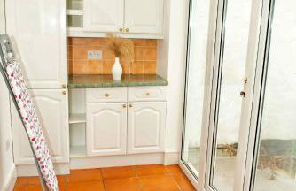 Ground Floor 2 Bedroom Apartment Southsea - Free Parking - Foto 8