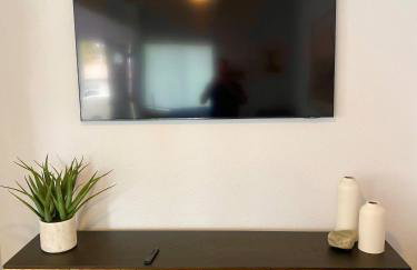 Village District! Cleo Beach! 5 Min Walk to DTWN! - Foto 28