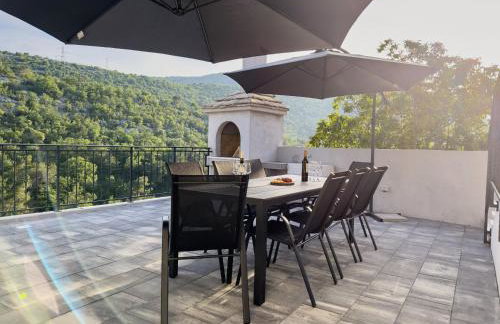 Holiday Home Vrkic with Hot Tub - Photo 40