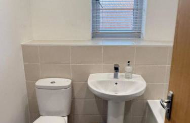 Modern 3-Bedroom Home in Bletchley, Milton Keynes - Foto 9