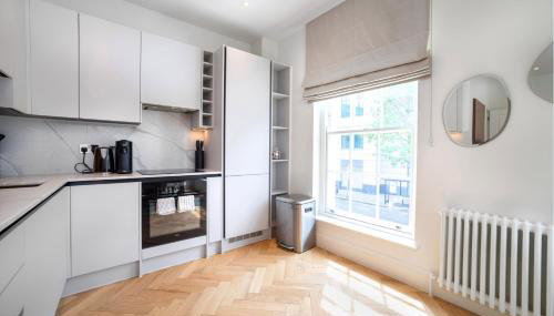 3 Bedroom flat with Terrace in Central London - Foto 4, minibar