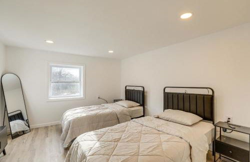 Home with Lake Views and Deck in New Jersey Highlands! - Foto 17