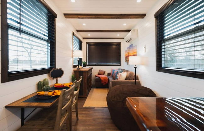 The Hacienda Container Tiny Home 12 min to Magnolia Baylor - Foto 5