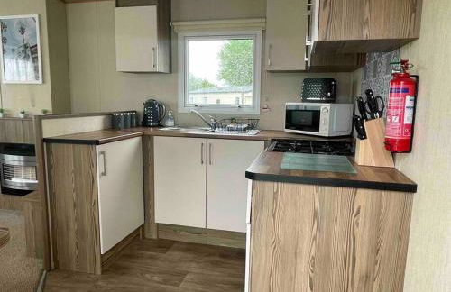 Tarka Holiday Park - Summer Breeze - Coastal Breaks - North Devon - Braunton-Barnstaple - Foto 9