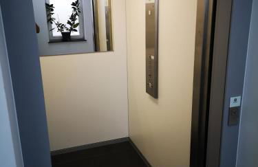 Modern Living Apartment with Sunset Terrace - Lift - Smart TV - XXL Terrasse - Foto 53