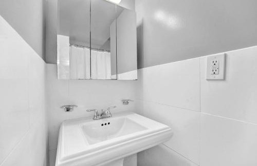 Gramercy Apartment - 3BR 2BA Modern Central - Foto 21