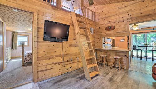 Charming Houghton Lake Cottage with Backyard! - Foto 5