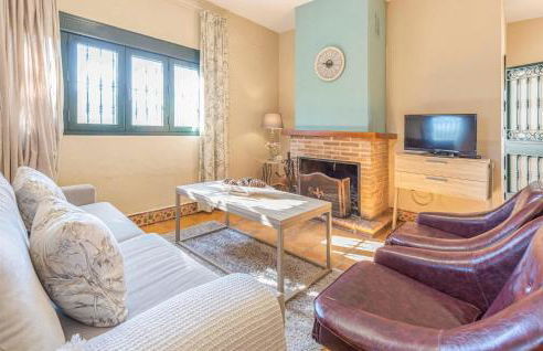 Stunning Home In Ubrique With Kitchen - Foto 3