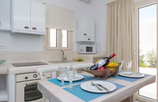 Naxian Lounge Villas - Photo 36