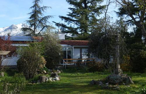 A Leira - Chalet con Piscina en Becerril de la Sierra - Foto 1