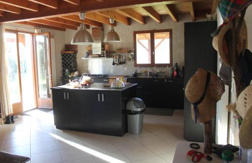 Villa au milieu des pins / bord du lac - Foto 22