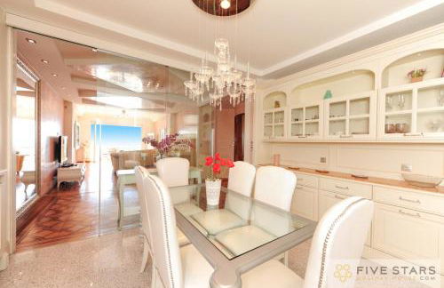 Le Majestic Promenade - Five Stars Holiday House - Foto 7