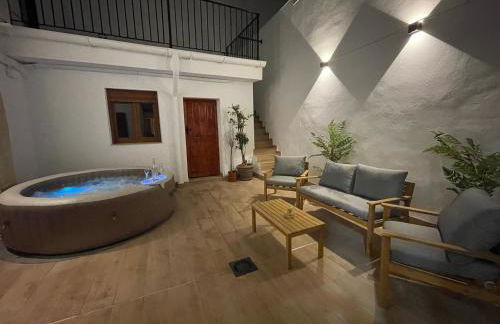 Dream Big with jacuzzi and terrace in Ruzafa - Photo 1