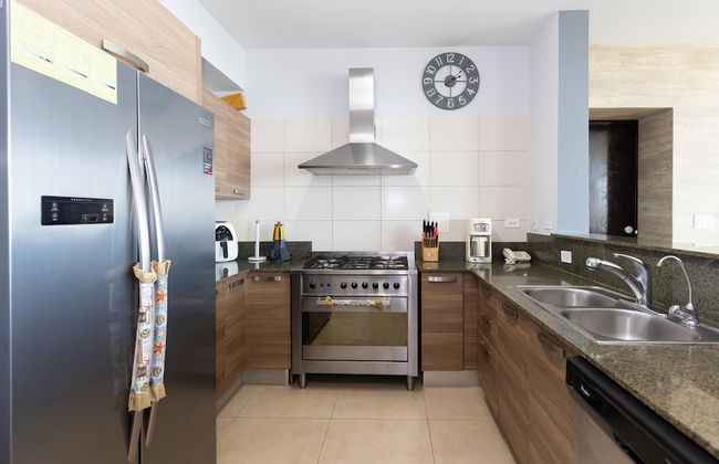 The Big Family Condo by Acomodo - Foto 23