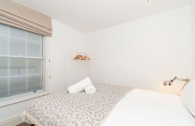 PML Apartments Park Road - Photo 7