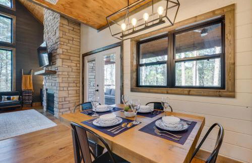 Serene Broken Bow Cabin with Hot Tub and Fire Pit! - Photo 10