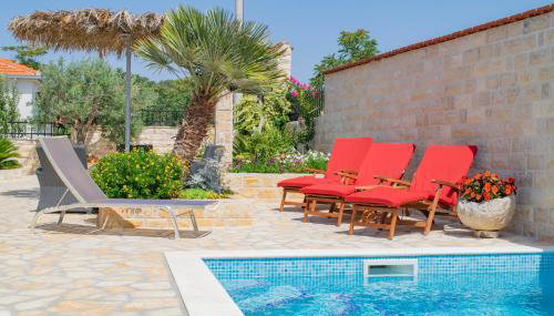 Apartments Šolta - Photo 1