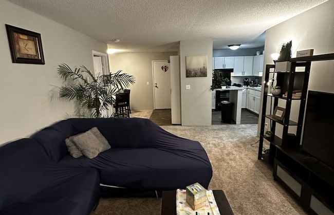 Glamorous 2B2BA with patio views and gym - Foto 14