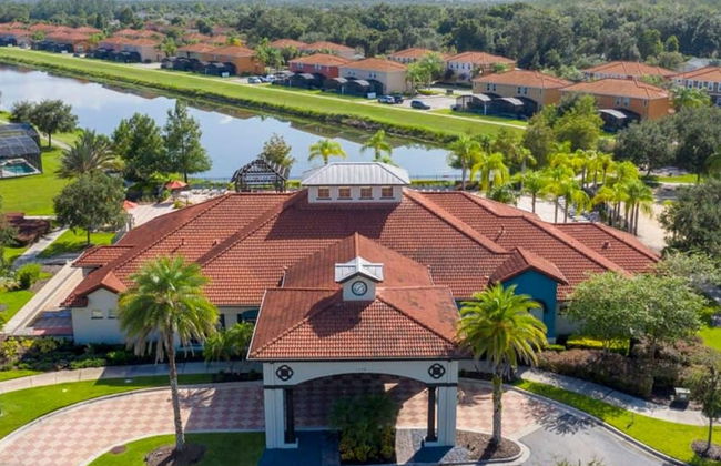 Remodeled Gem - Comfort and Location - Foto 25