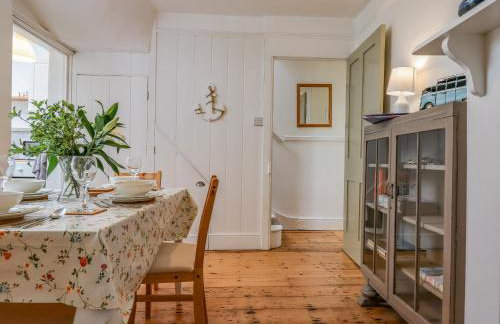 Shipwrights Cottage - Photo 8