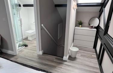 On The Avenue Apt 4 - Photo 37