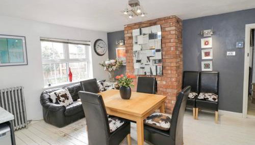 Lovely Comfortable 3 Bed Home, near Worcester - Foto 1