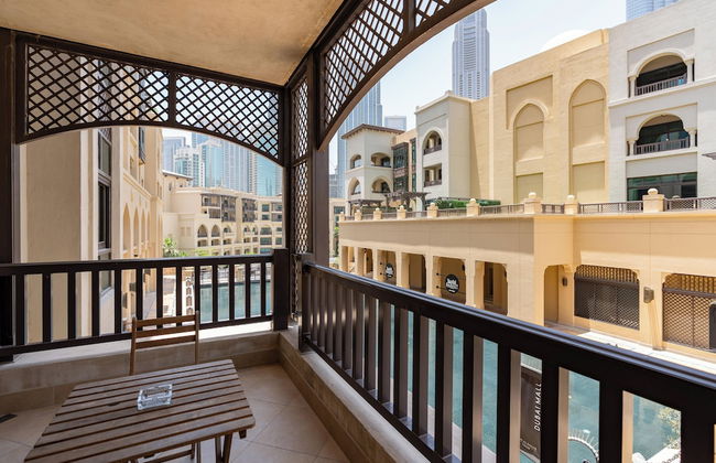 Lux BnB I Souk Al Bahar I Burj Khalifa Views - Photo 56