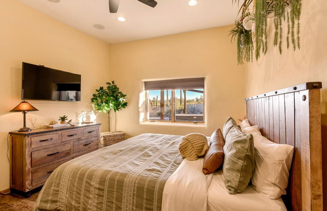 La Puerta Azul- Stunning Desert Retreat; Pool/Spa - Foto 13