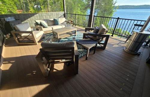 Downeast Sunset Luxury Lakehouse - Photo 28