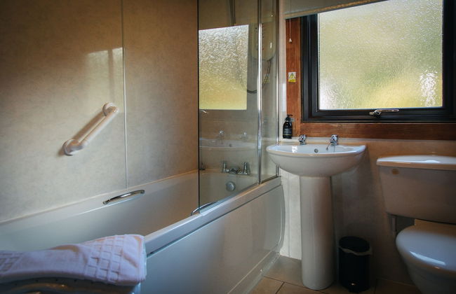 Armadale Castle Cabins - Photo 30