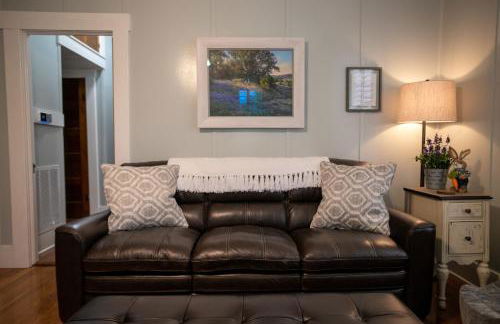 Ms. Bunny's Bungalow - Photo 30