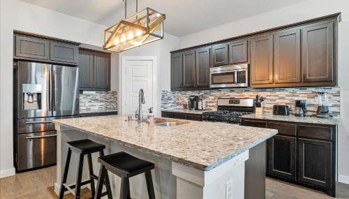 The Aubrey Escape with Fenced Backyard - Foto 3