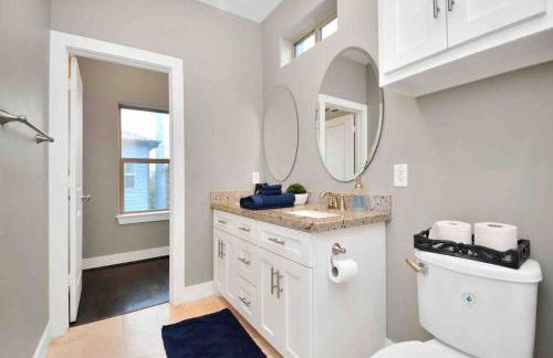 Rooftop Terrace Home with Garage Parking 10 minutes from NRG Stadium and Medical CTR - Foto 21