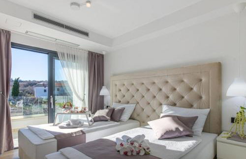 Luxury Villa Milly Heated indoor and outdoor pool - Foto 7