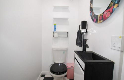 Rock N Roll, Mins to CP & SF, King, Pet OK - Foto 28