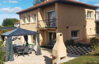 Gîte des Gones Maison 3 étoiles 10 personnes Jardin Lyon Eurexpo - Foto 1