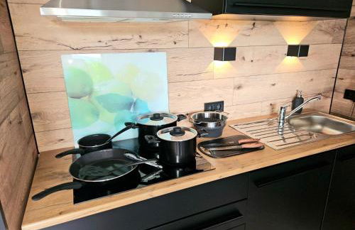 Gipfelpanorama Winterberg mit Berg- und Seeblick, Boxspringbett mit ausfahrbarem TV - Foto 8