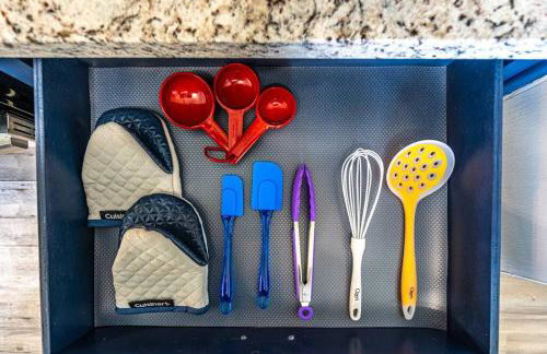 NEW Fully stocked luxury home close to I65 and I72 - Foto 31