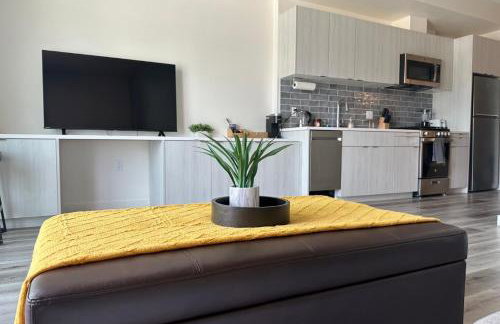 Heart of Hollywood - Walk of Fame Studio - 1bd or 2bd with View - Free parking - Balcony - Wifi - Rooftop - Gym - Upscale amenities - Foto 14