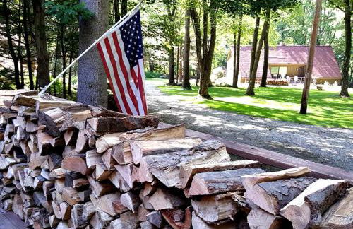 Family-Friendly Cabin Rental Nestled Among the Mountains of Champion, Pennsylvania - Foto 15