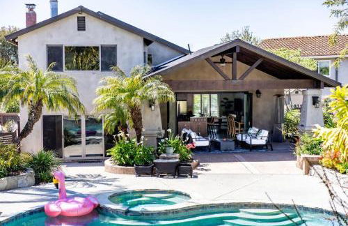 Resort style back yard heated pool and spa - Foto 8